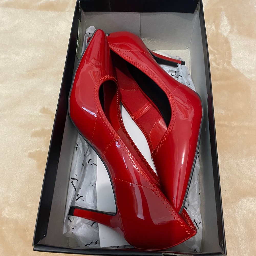 COPY - Simply Vera red patent leather pumps